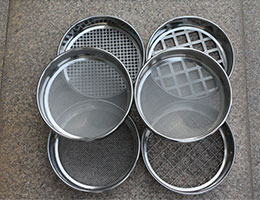 Test sieve shaker